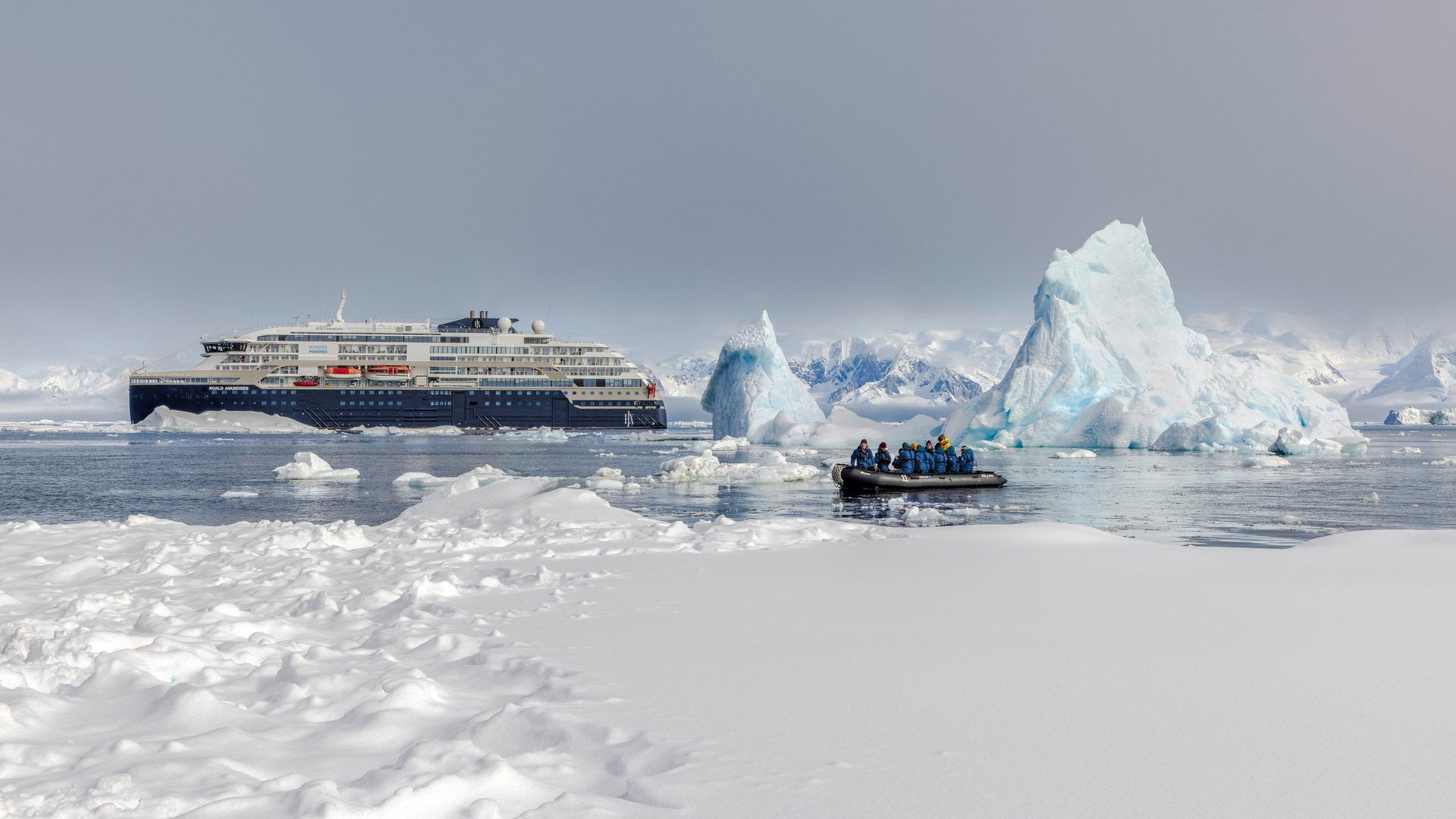 Expedition zum südlichen Polarkreis – jenseits der magischen Grenze | MS FRIDTJOF NANSEN