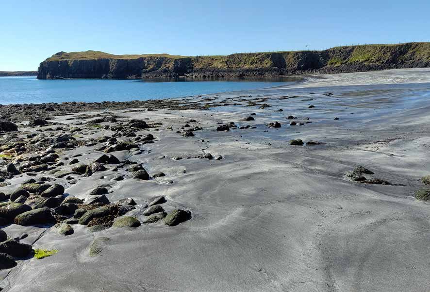 Weiter heller Sandstrand von Luskentyre auf Harris, Äußere Hebriden