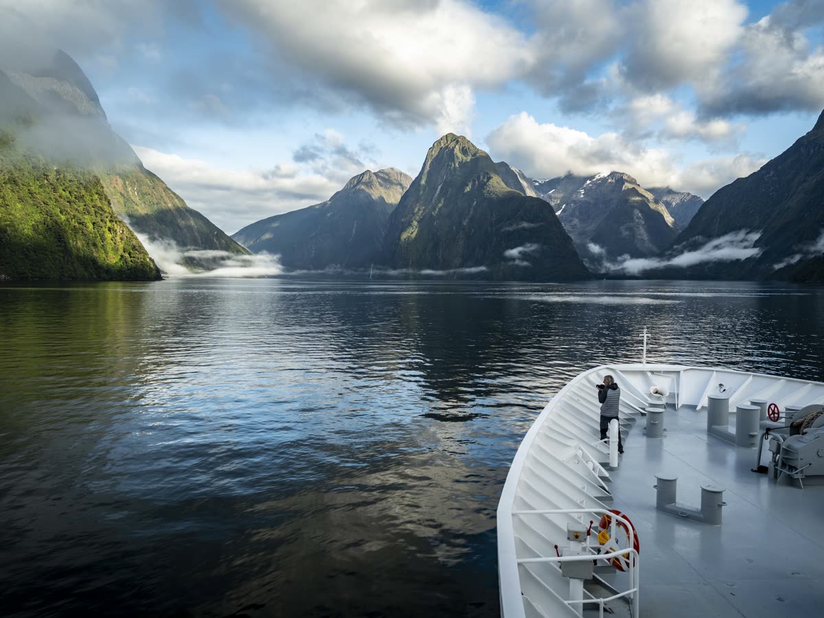 Jenseits Fiordlands | MS HERITAGE ADVENTURER