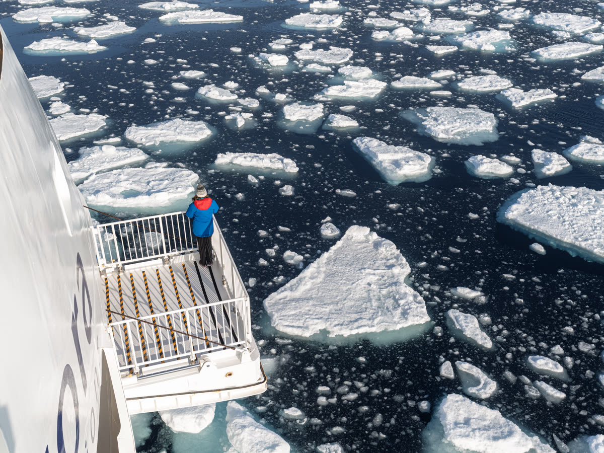 Spitzbergen & Ostgrönland: Arktische Fjorde und Eismeer | MS GREG MORTIMER