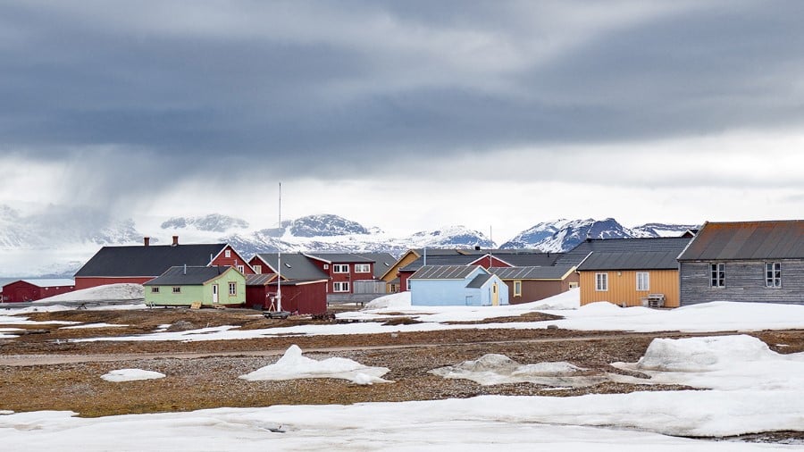 ny_alesund_svalbard_hgr_150958_photo_espen_mills_1200x675px — Foto: HX