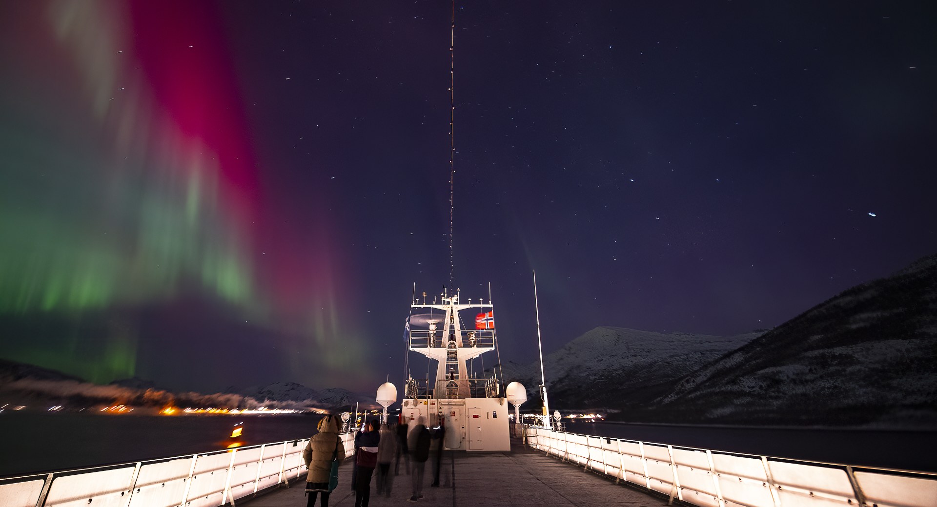 Weihnachtsfreuden in Norwegen – Eine Arktische Expedition unter dem Nordlicht | MS SPITSBERGEN