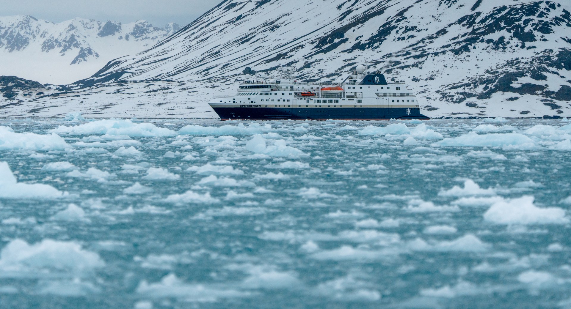 Expedition rund um Spitzbergen  – Im Reich des Eisbären | MS SPITSBERGEN