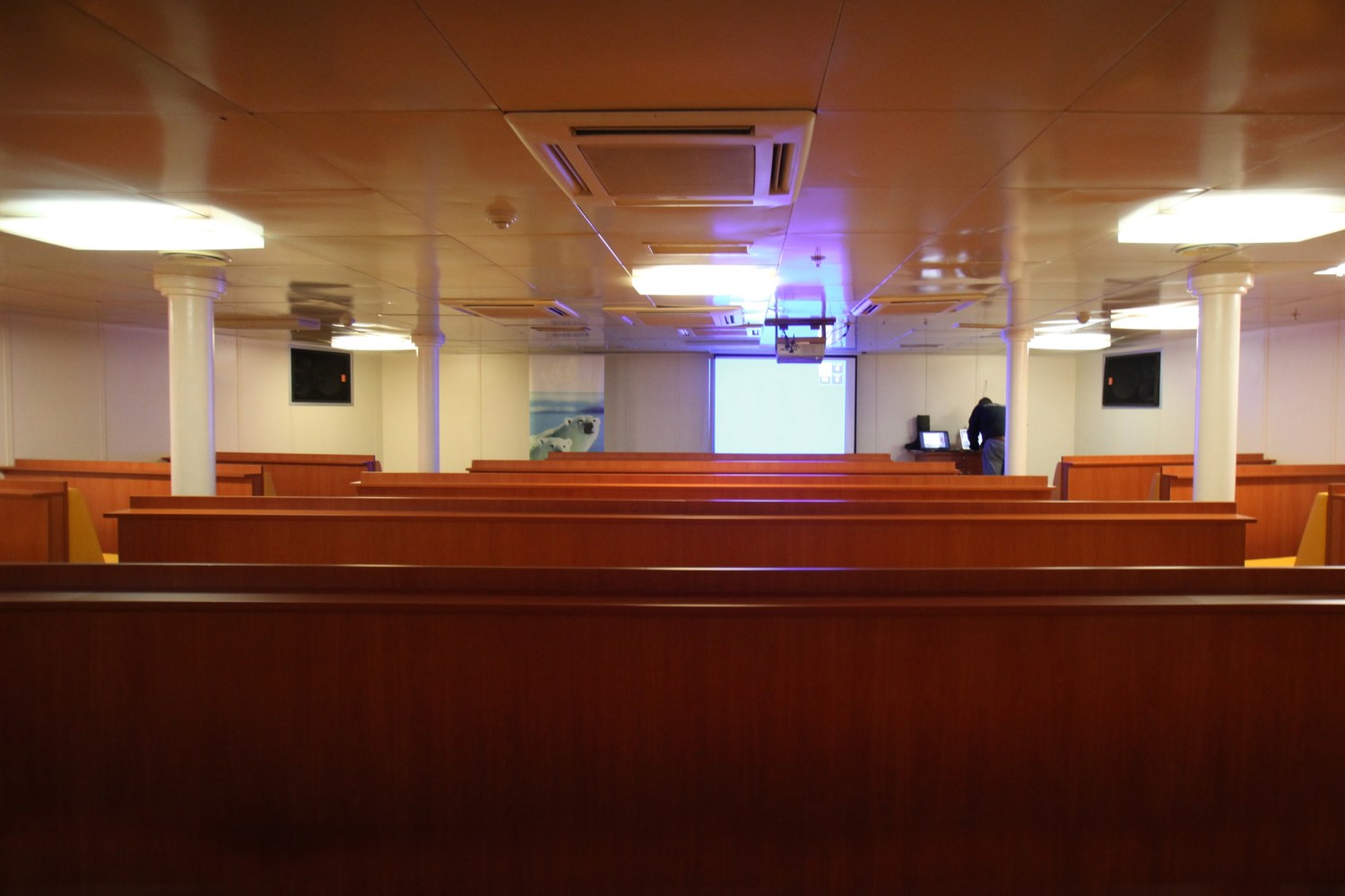 Lecture-Saal — 