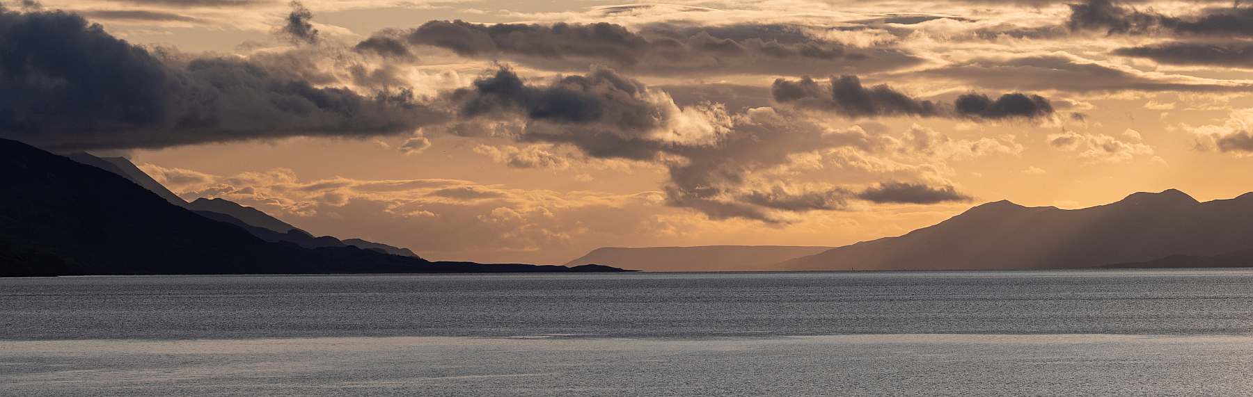 HDS28-27, Day 1, Beagle Channel 2 © Sara Jenner - Oceanwide Expeditions.jpg_Sara Jenner-slider