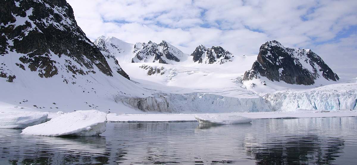 PLA-Spitsbergen, Raudfjorden © Majanda Hamelink - Oceanwide Expeditions_Majanda Hamelink-small
