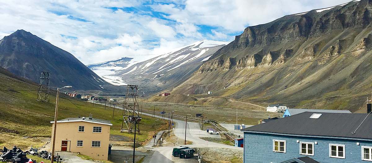 PLA-Longyearbyen, Svalbard © Geert Kroes - Oceanwide Expeditions.jpg_Geert Kroes-small