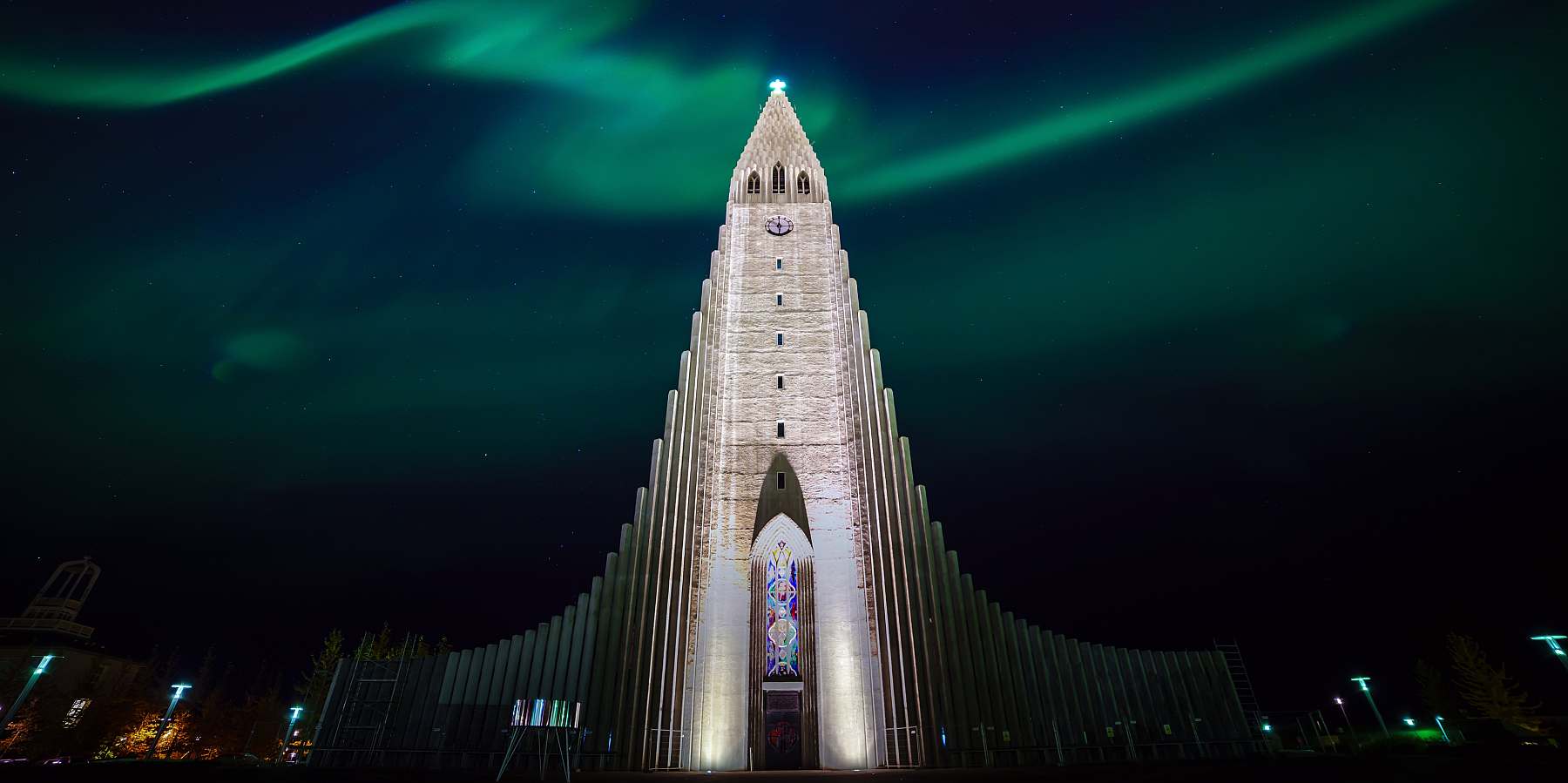 Island-shutterstock_648787867-slider