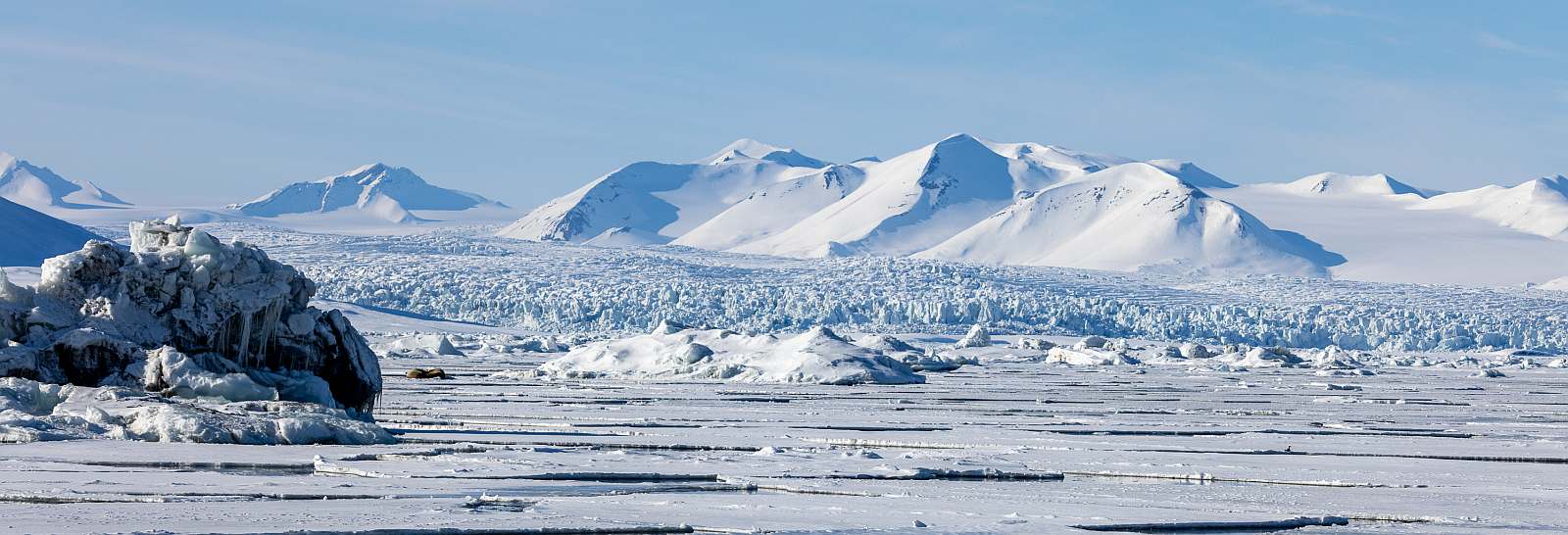 Spitzbergen_Rolf_Stange_250507c_Borebukta_20_reiseverlauf5