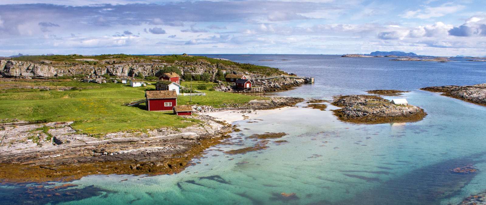 Beautiful Nature Norway natural landscape,_shutterstock_1108550690_teaser1