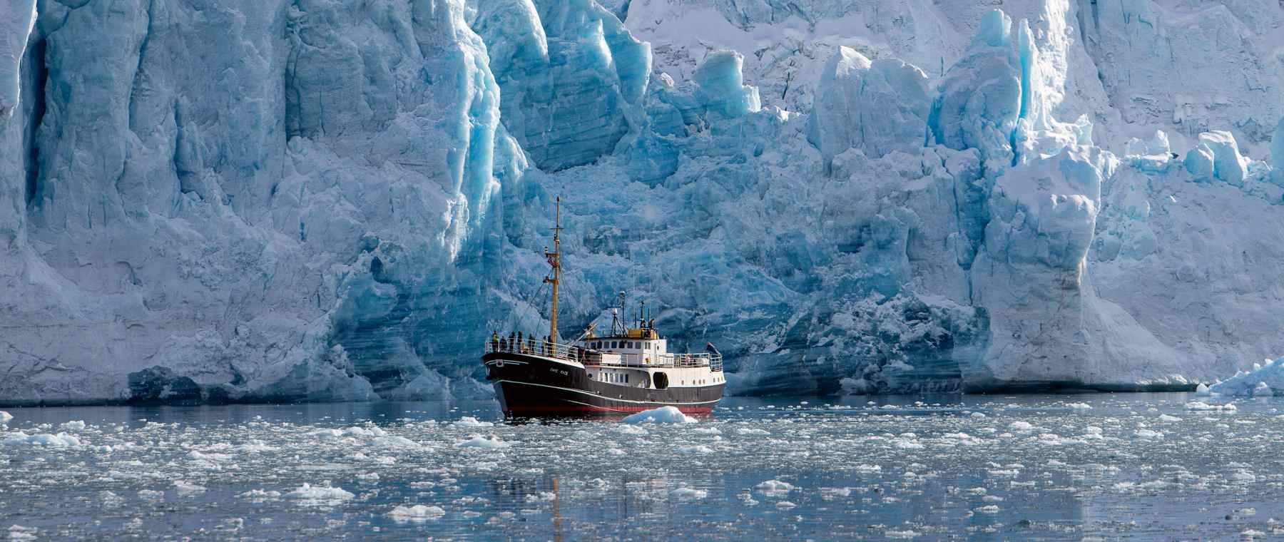 VON DEN EISBERGEN ZU DEN GROSSEN GLETSCHERN_slider