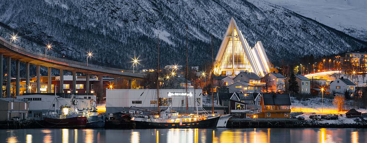 Cape-Race-Magischer-Winter-small-shutterstock_1595258107