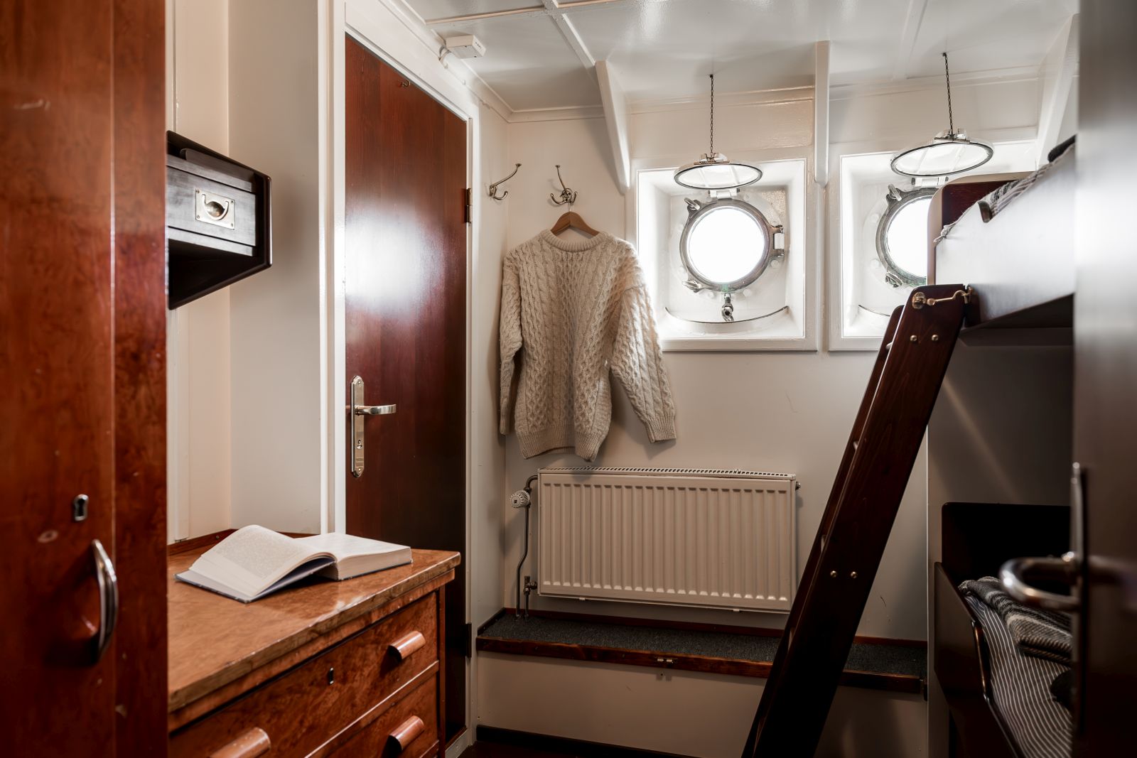 STOCKHOLM | 12 Passagiere - Polar