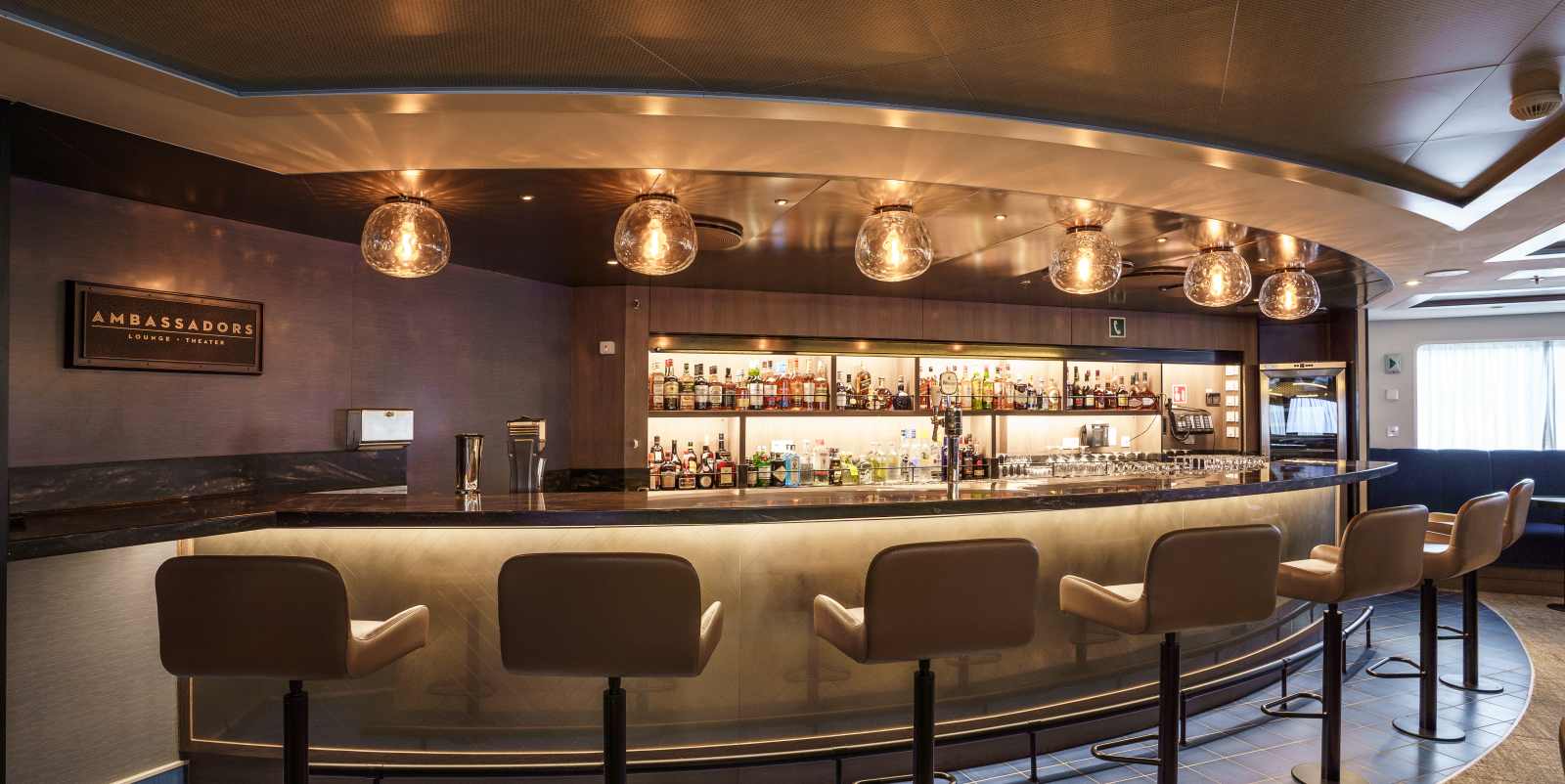 ULTRAMARINE | 199 Passagiere - Polar