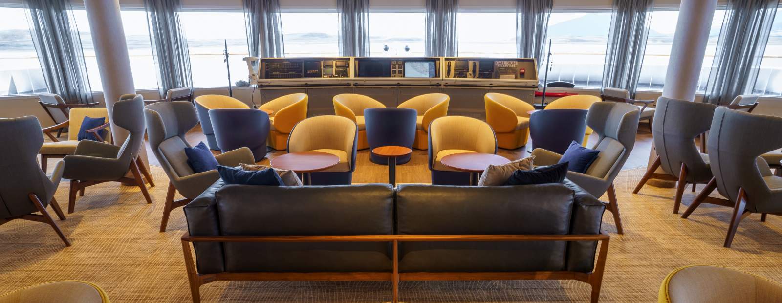 ULTRAMARINE | 199 Passagiere - Polar