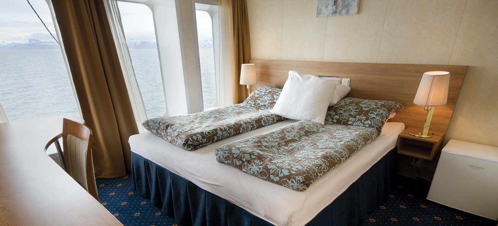 EXPEDITION | 128 Passagiere - Polar