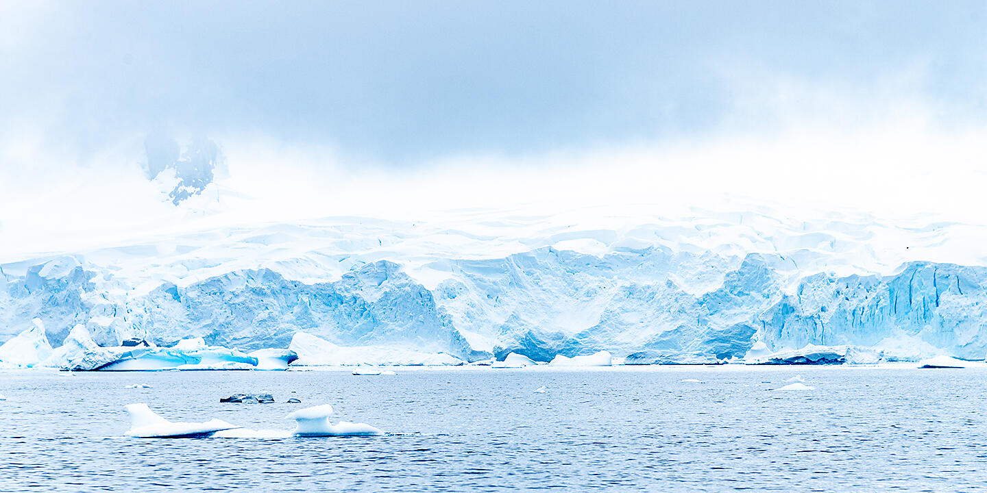 Die Antarktis: Der weiße Kontinent - mit Smithsonian Journeys