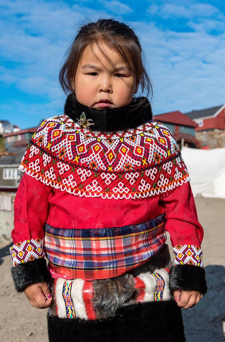 Begegnung in Kullorsuaq — Foto: Studio PONANT / Laurence Fischer