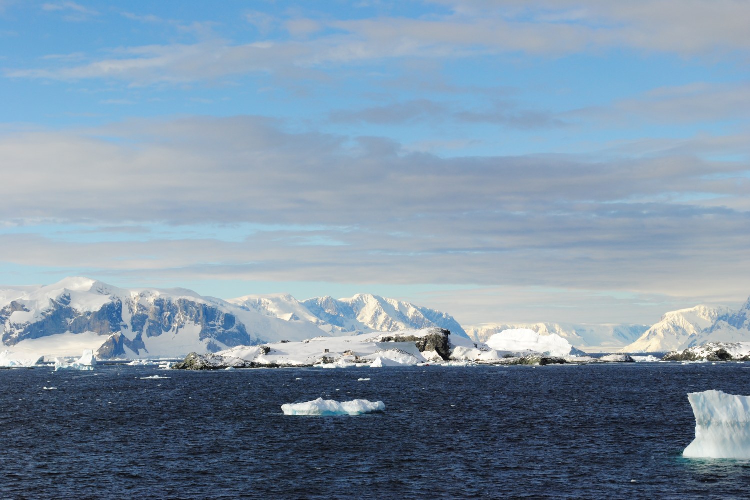 Detaille Island am Polarkreis — Foto: Oceanwide Expeditions