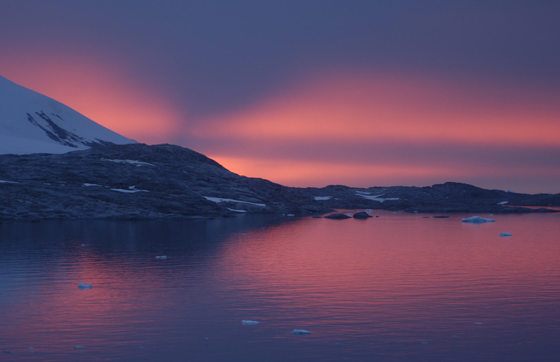 Pleneau-Kanal · Eisberge — Foto: Oceanwide Expeditions